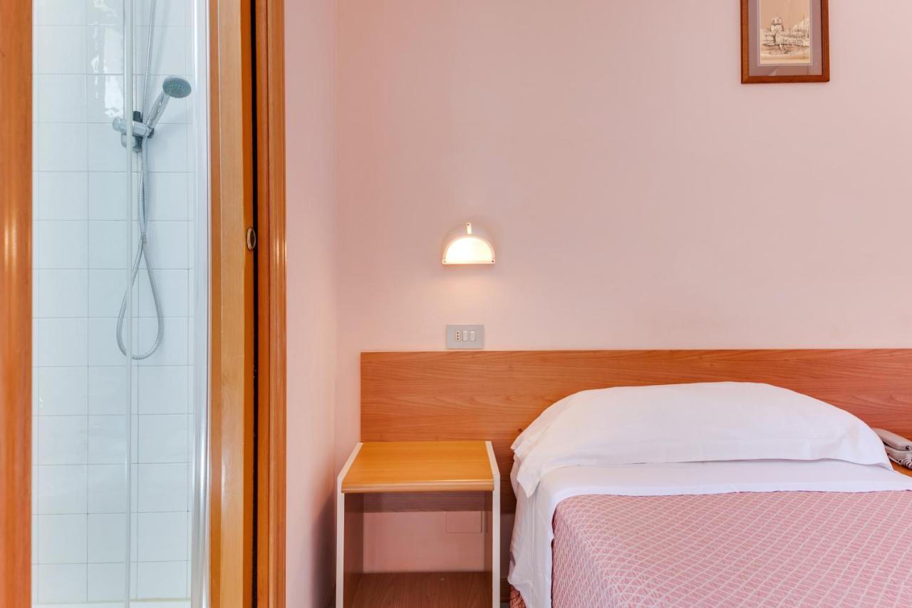 Hotel Sorriso Rimini Eksteriør billede