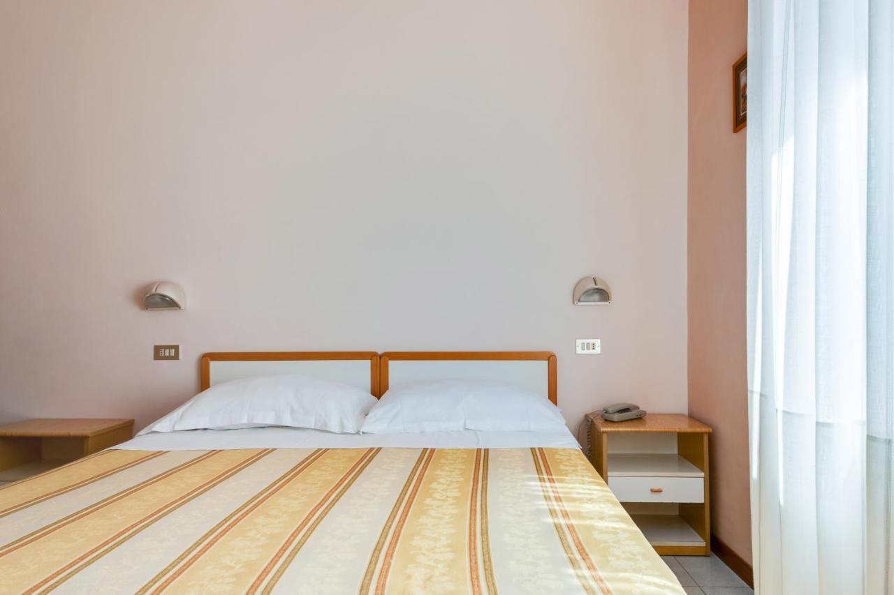 Hotel Sorriso Rimini Eksteriør billede