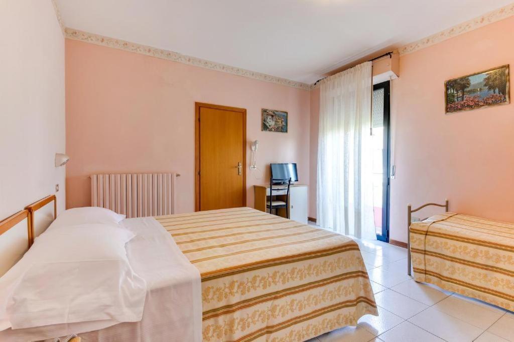 Hotel Sorriso Rimini Eksteriør billede